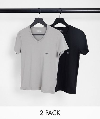 Loungewear - Confezione da 2 T-shirt da casa nere e grigie con logo e scollo a V - Emporio Armani - Modalova