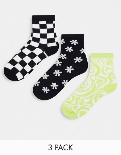 Confezione da 3 paia di calzini con motivo stampato jacquard nero e verde-Multicolore - Monki - Modalova