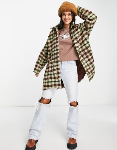 Cappotto di lana bouclé beige e marrone a quadri-Neutro - Monki - Modalova