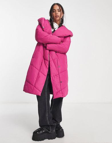 Cappotto imbottito taglio lungo rosa con cappuccio - Noisy May - Modalova