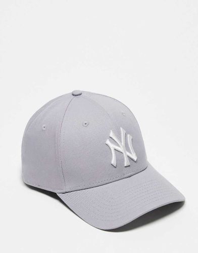 MLB 9Forty NY - Cappellino degli Yankees regolabile grigio - New Era - Modalova