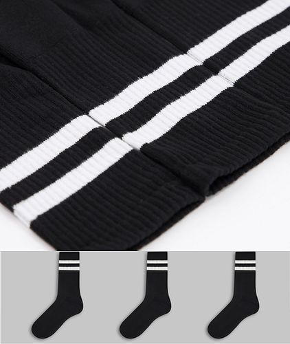 Confezione da 3 paia di calzini sportivi a righe neri-Nero - New Look - Modalova