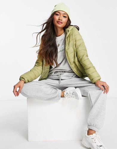 Giacca kaki imbottita con zip frontale e cappuccio-Verde - Pull & Bear - Modalova