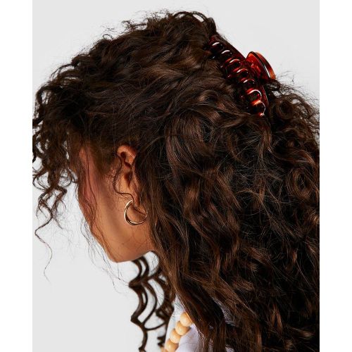 Large Tort Claw Clip, Brown - boohoo - Modalova